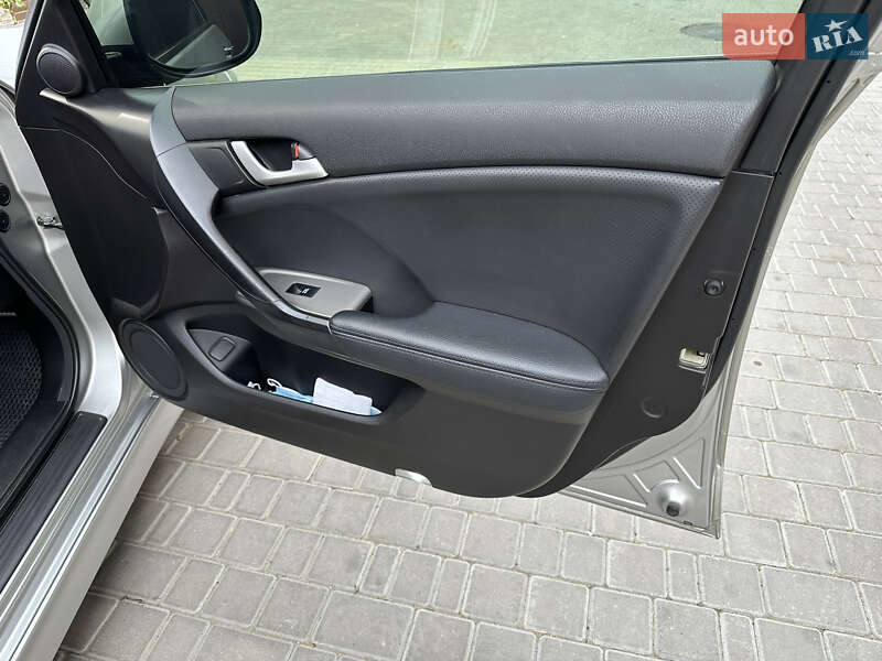 Седан Honda Accord 2008 в Одессе