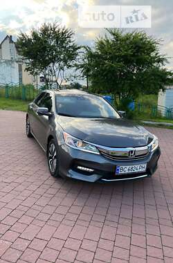 Седан Honda Accord 2016 в Трускавці