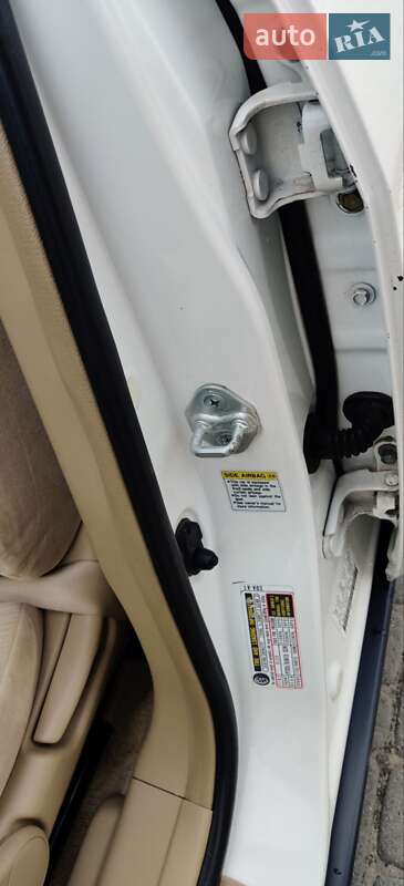 Седан Honda Accord 2006 в Львове