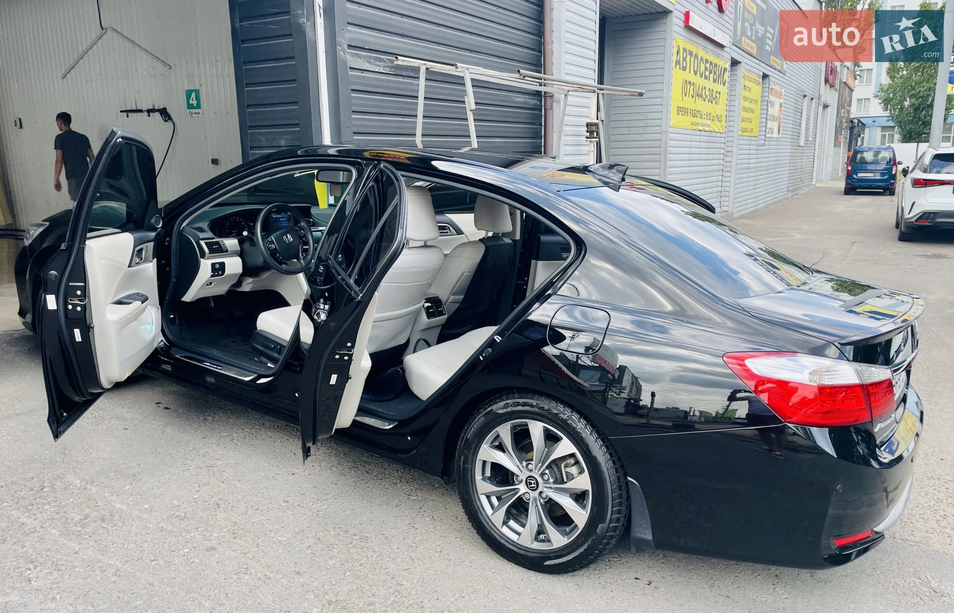 2014 Honda Accord - мініатюра 11