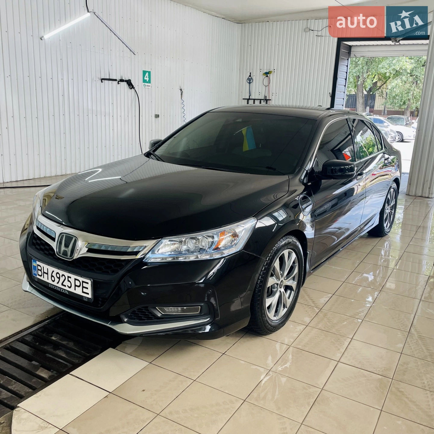 2014 Honda Accord - мініатюра 3