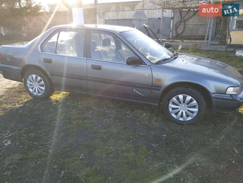Седан Honda Accord 1989 в Подільську