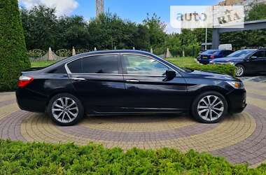 Седан Honda Accord 2015 в Львові