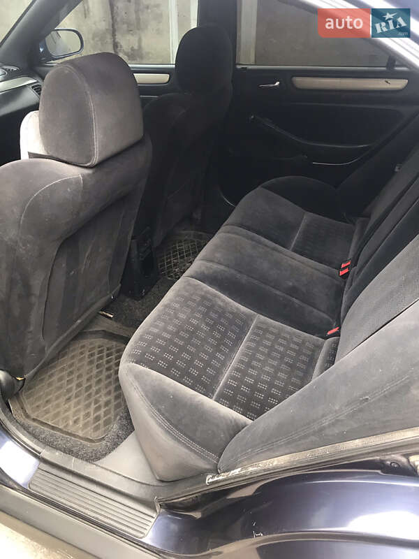 Седан Honda Accord 2002 в Харкові