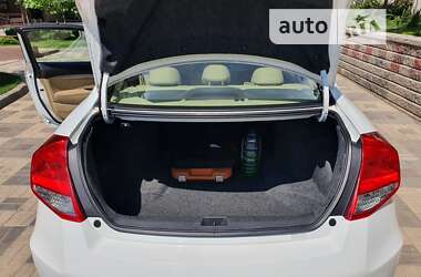 Купе Honda Accord 2010 в 