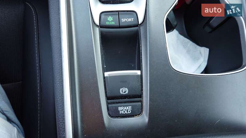 Седан Honda Accord 2019 в Львові