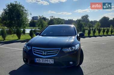 Седан Honda Accord 2011 в Житомире