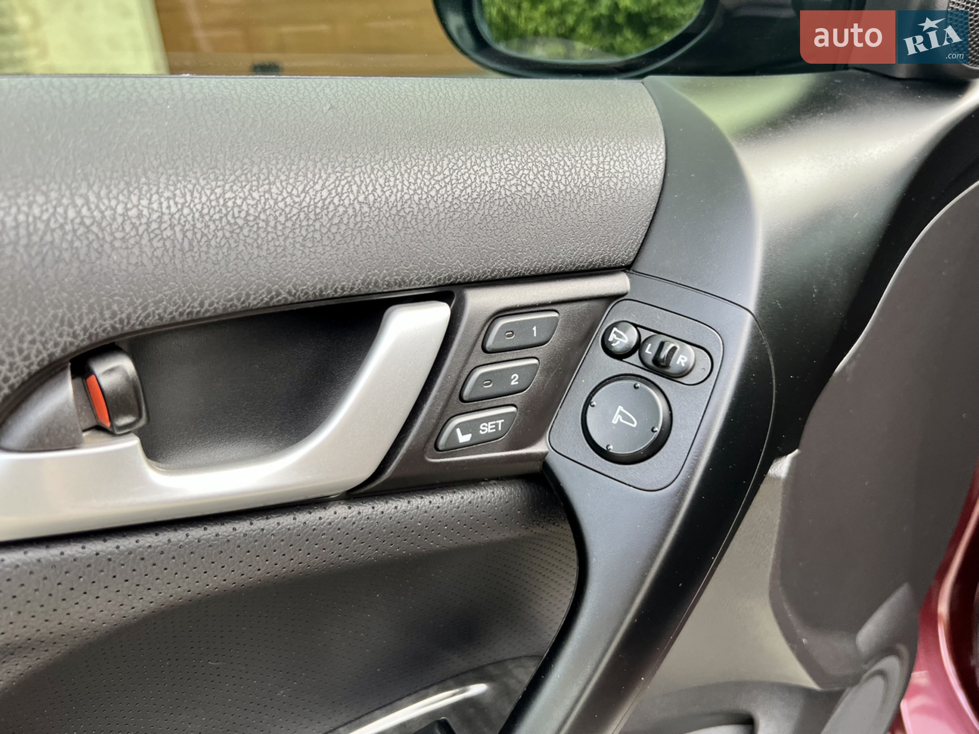 2011 Honda Accord - мініатюра 21