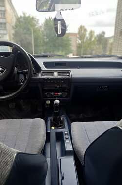 Седан Honda Accord 1987 в 