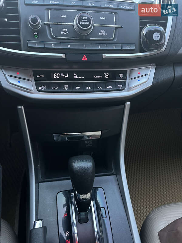 Купе Honda Accord 2013 в Полтаві