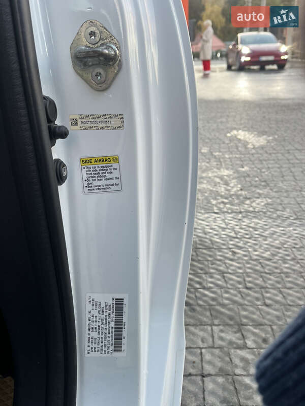 Купе Honda Accord 2013 в Полтаві