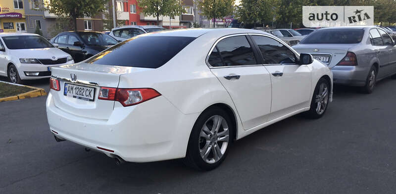 Седан Honda Accord 2008 в Киеве