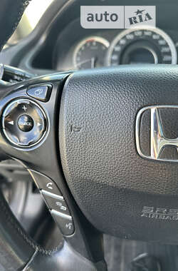 Седан Honda Accord 2013 в Дніпрі