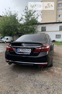 Седан Honda Accord 2016 в Львове