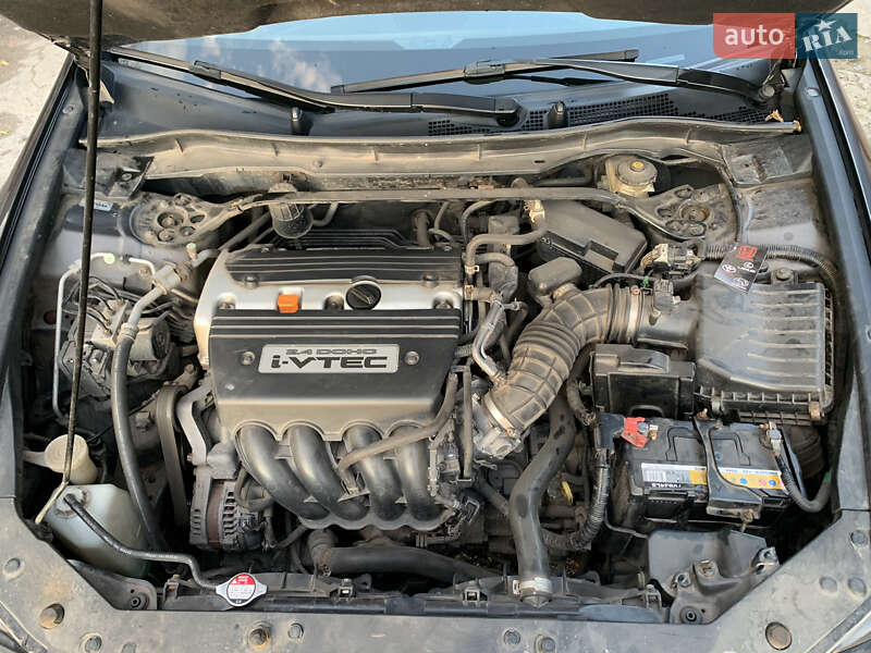 Седан Honda Accord 2008 в Кривом Роге