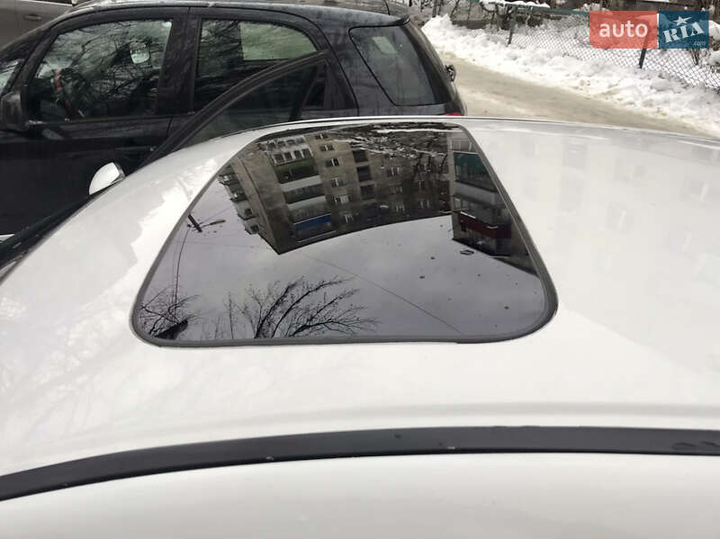Седан Honda Accord 2010 в Львове