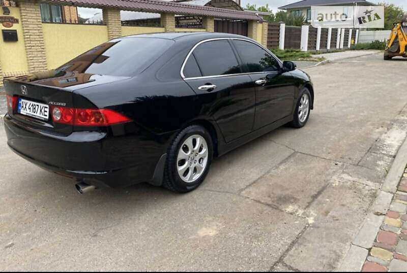 Седан Honda Accord 2006 в Львове