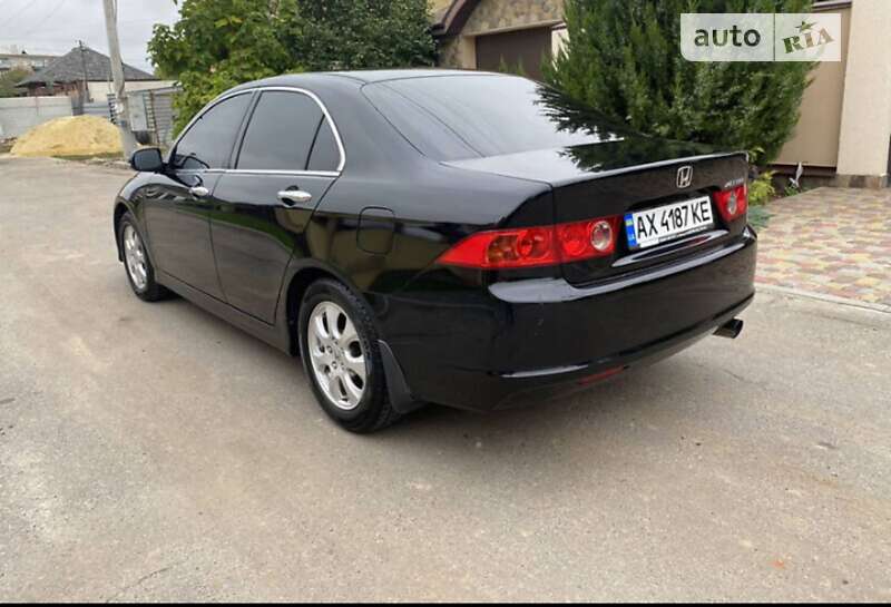 Седан Honda Accord 2006 в Львове