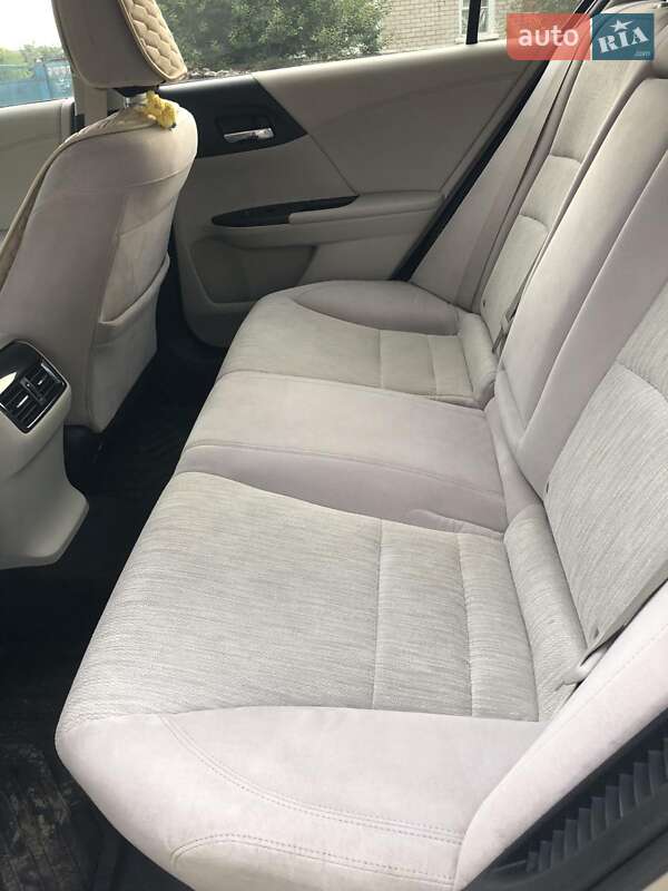 Седан Honda Accord 2013 в Харкові