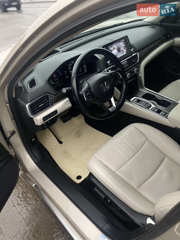 Седан Honda Accord 2020 в Ивано-Франковске фото 11 Седан Honda Accord 2020 в Ивано-Франковске