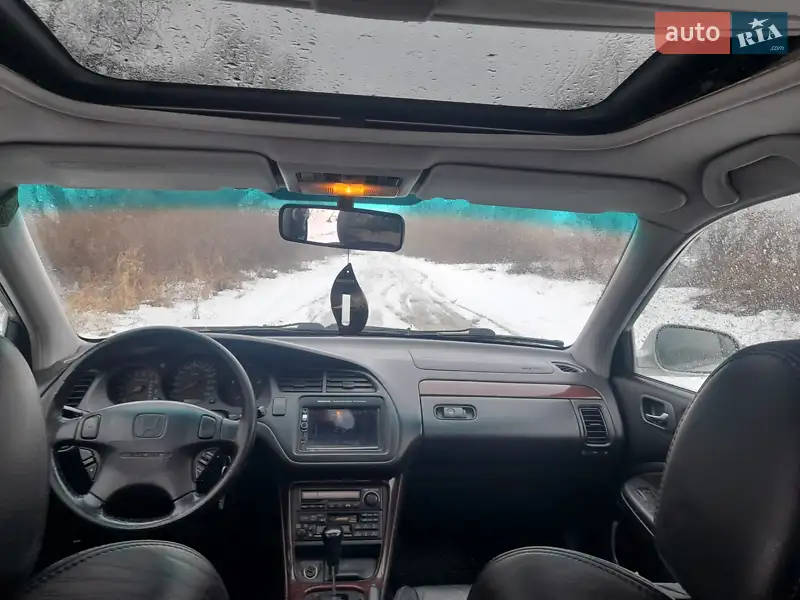 Honda Accord 1999 VIN SHHCG9680XU010182 фото оголошення 2 з 50