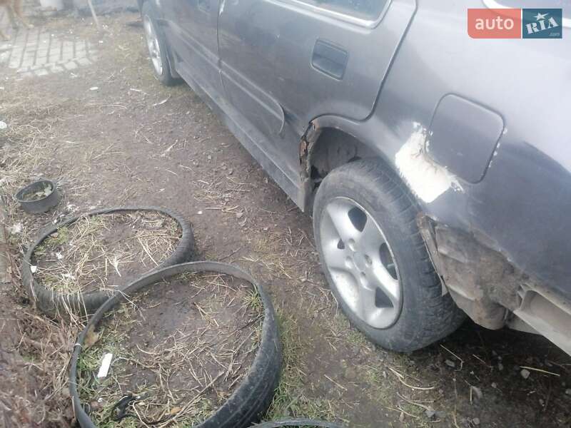 Седан Honda Accord 1987 в Днепре