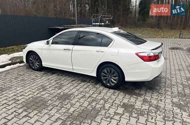 Седан Honda Accord 2014 в Львове