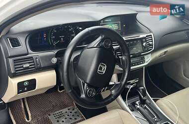 Седан Honda Accord 2014 в Львове