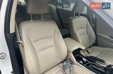 Седан Honda Accord 2014 в Львове