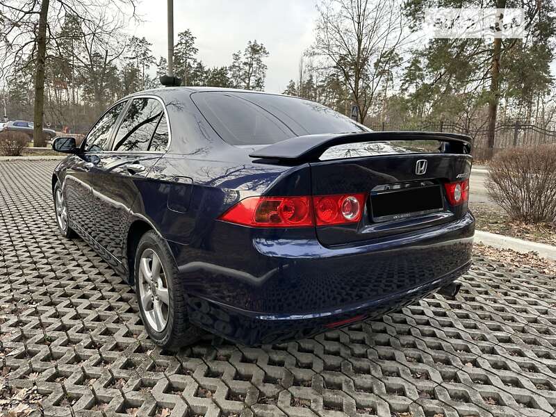 Седан Honda Accord 2006 в Бучі