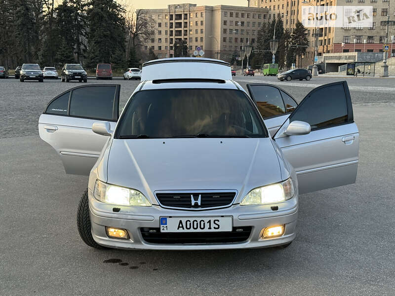 Седан Honda Accord 1998 в Харкові