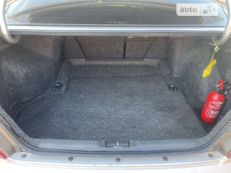 Седан Honda Accord 1998 в Харкові