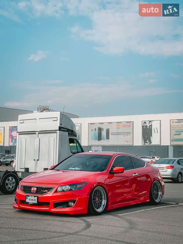 Купе Honda Accord 2008 в Киеве фото 10 Купе Honda Accord 2008 в Киеве