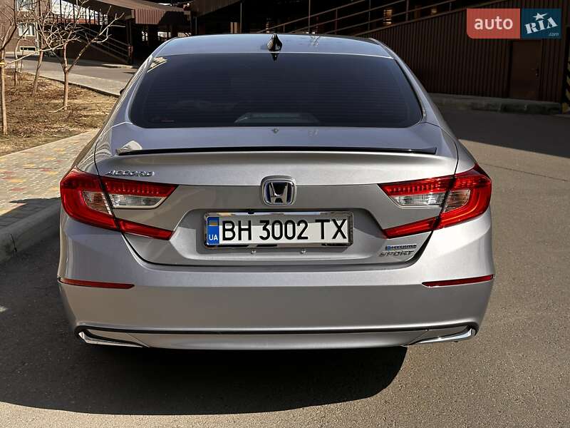 Седан Honda Accord 2022 в Одесі