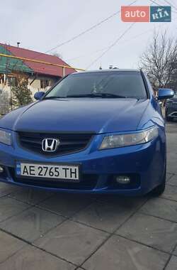 Седан Honda Accord 2003 в Першотравенске