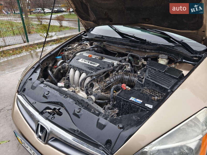 Седан Honda Accord 2005 в Запорожье