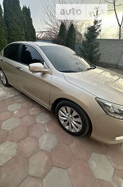 Седан Honda Accord 2013 в Одессе