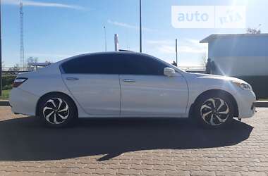 Седан Honda Accord 2015 в Києві