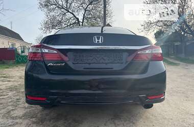 Седан Honda Accord 2016 в Умані