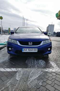 Купе Honda Accord 2014 в Киеве