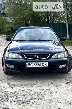 Седан Honda Accord 2001 в Львове