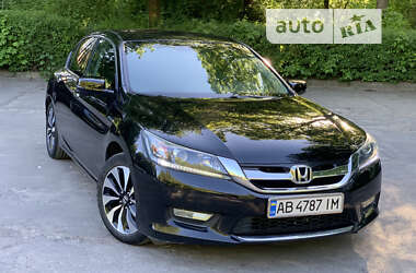 Седан Honda Accord 2014 в Тернополі