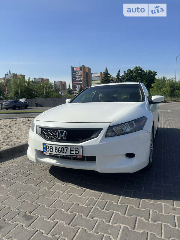 Купе Honda Accord 2011 в Днепре