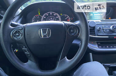Седан Honda Accord 2014 в Полтаве