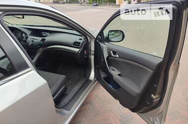 Седан Honda Accord 2009 в Чернигове