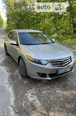 Седан Honda Accord 2009 в Чернигове