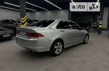 Седан Honda Accord 2004 в Кропивницком