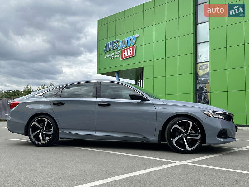 Седан Honda Accord 2022 в Киеве