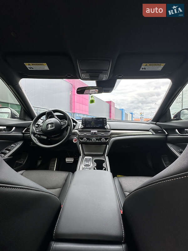 Седан Honda Accord 2022 в Киеве