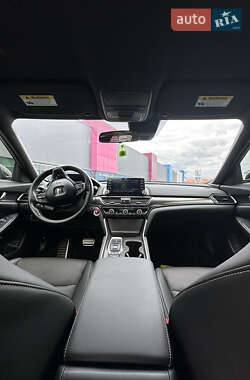Седан Honda Accord 2022 в 